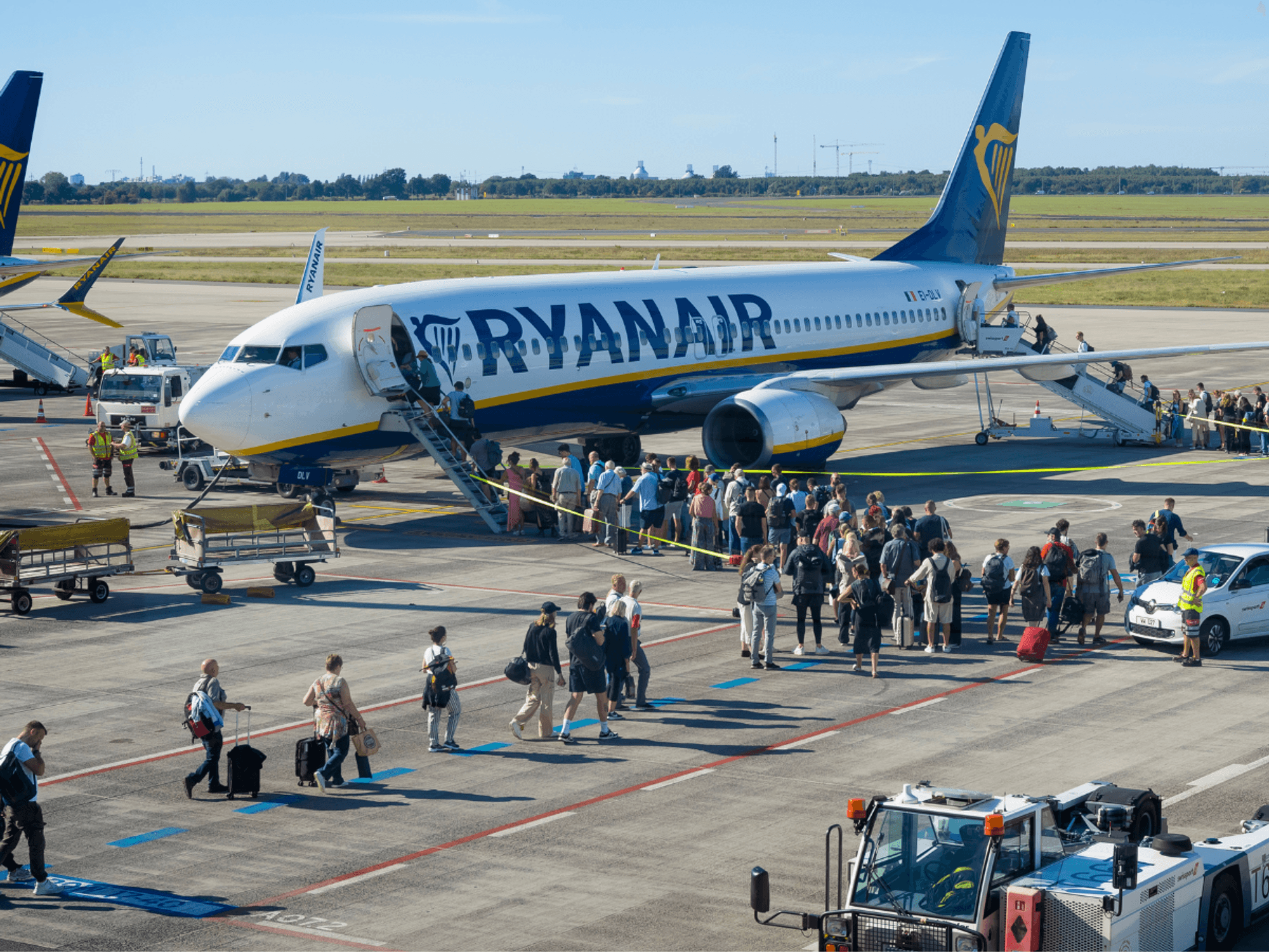 Drunk and abusive passengers face flying ban under Labour’s national ‘blacklist’ plans