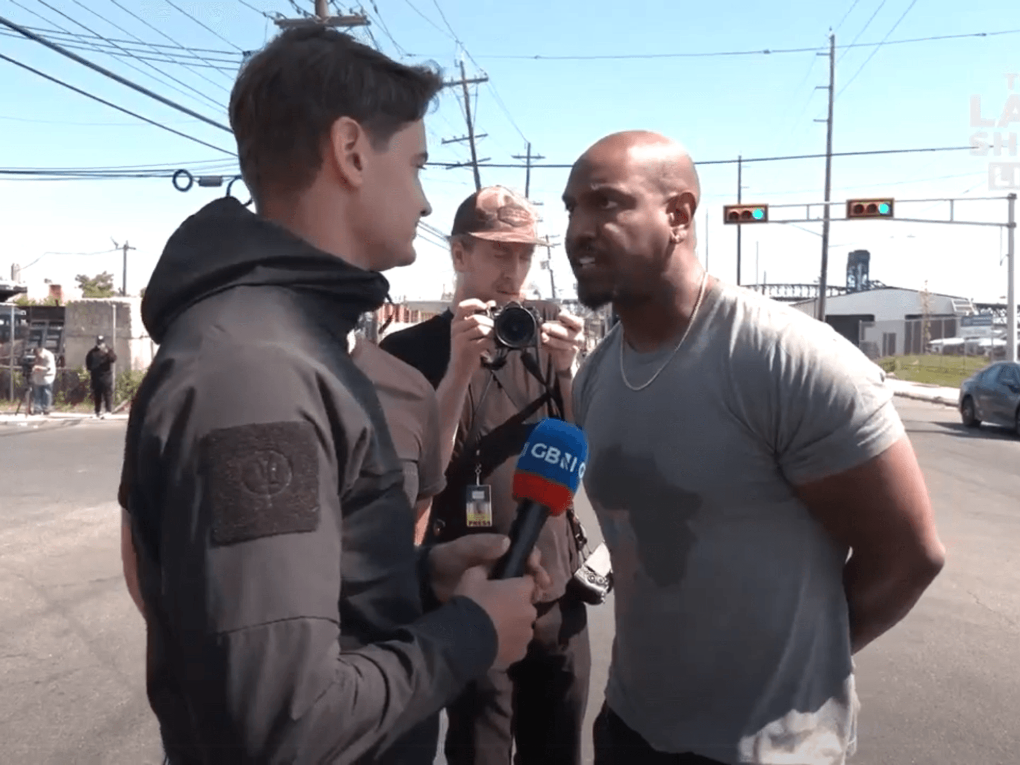 My surprise encounter with a rage-filled, violent thug outside an ICE detention centre