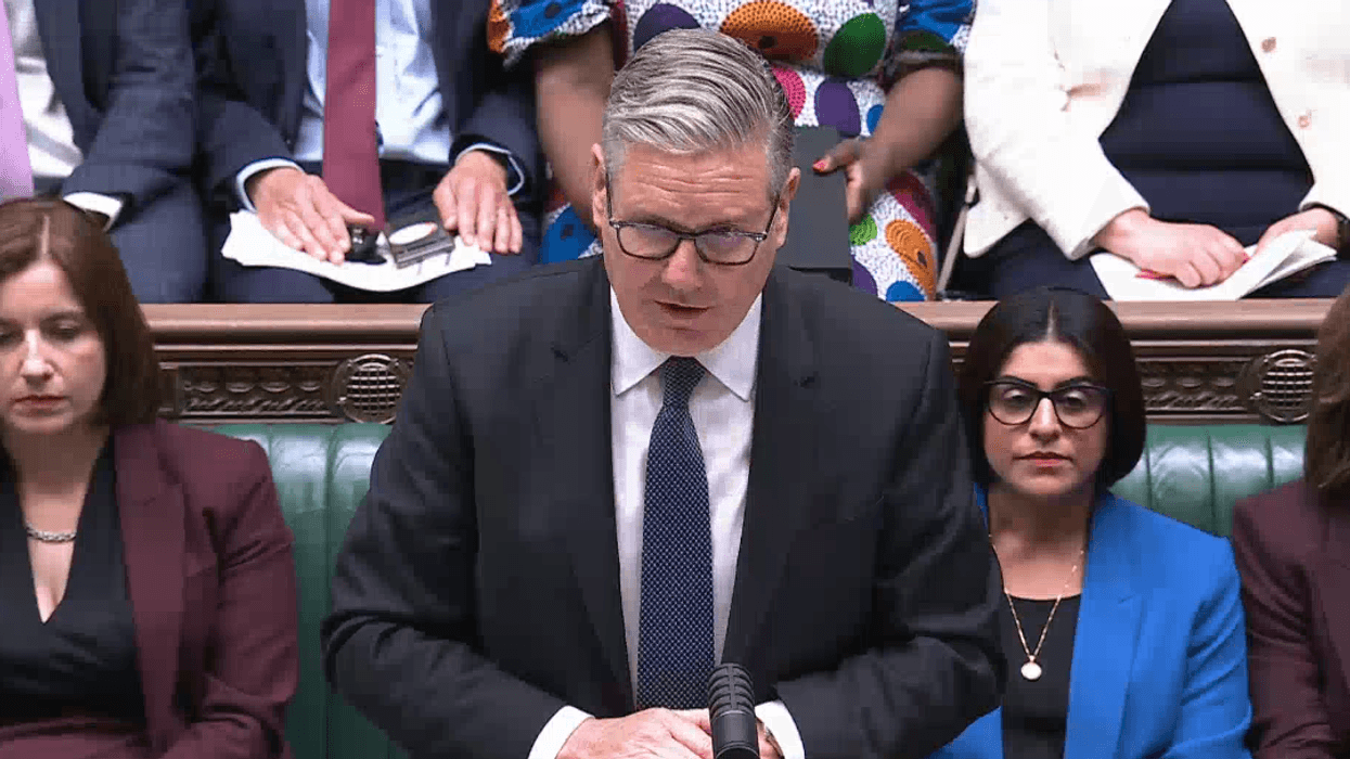 Keir Starmer issues direct attack on Nigel Farage as he slaps down ‘pure cold rage’ reaction to H...