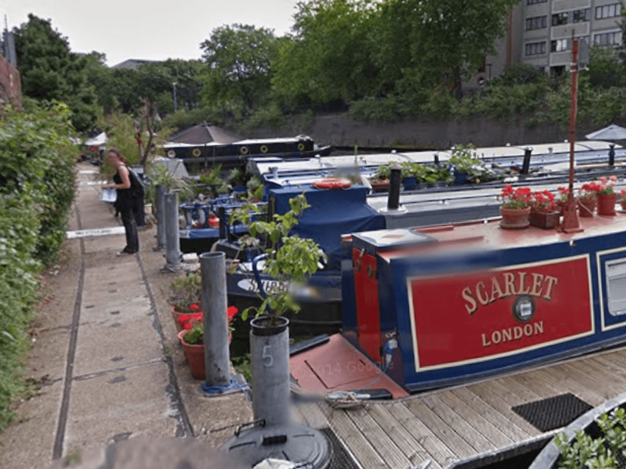 Boaters living in tranquil London ‘oasis’ left feeling unsafe as huge homeless camp forms nearby