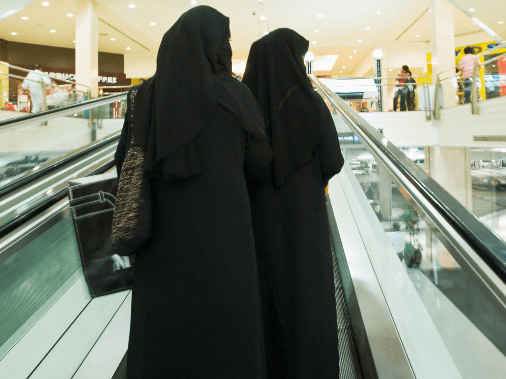 Spanish tourist hotspots consider total burka ban and £25,000 fines in 'national security' crackdown