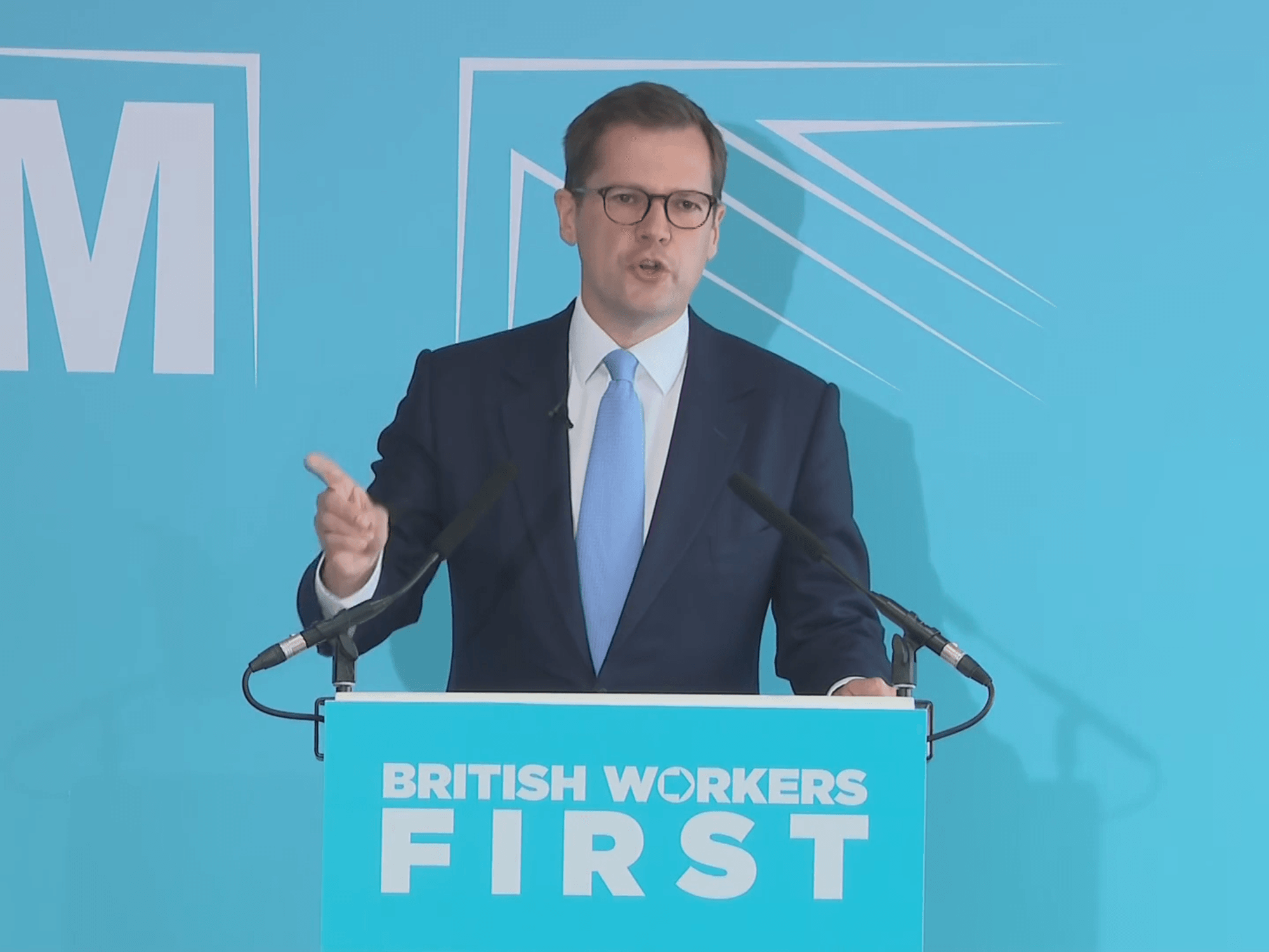 Robert Jenrick pledges to put ‘British workers first, migrants second’ as he outlines Reform’s ne...