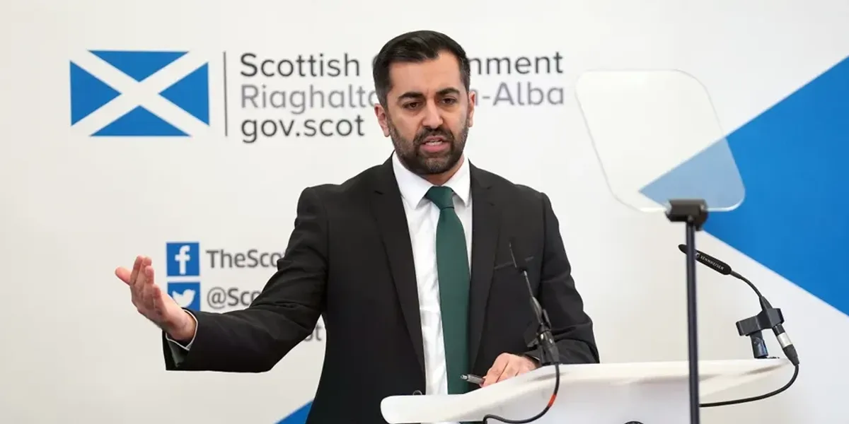 NextImg:Parents facing seven years in JAIL if they don't let children change gender under 'chilling' SNP plans