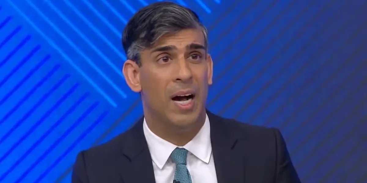 NextImg:Rishi Sunak BOOED over NHS as PM blames 'industrial action' again