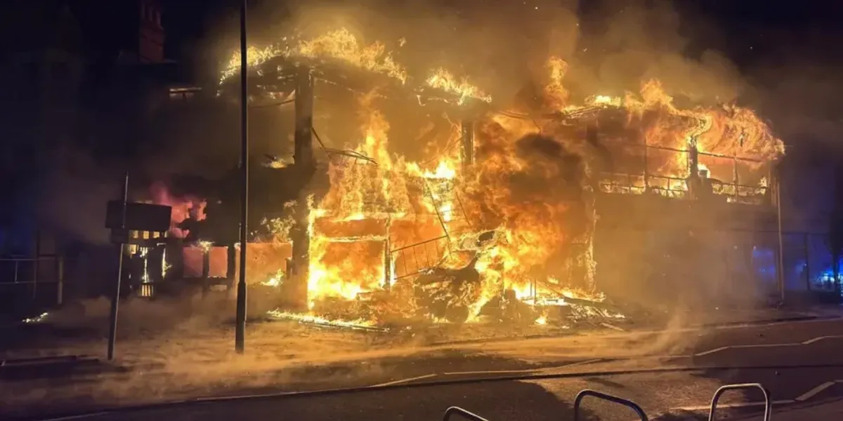 NextImg:Clacton fire: Huge inferno engulfs seaside town as residents evacuated to 'refuge centre'