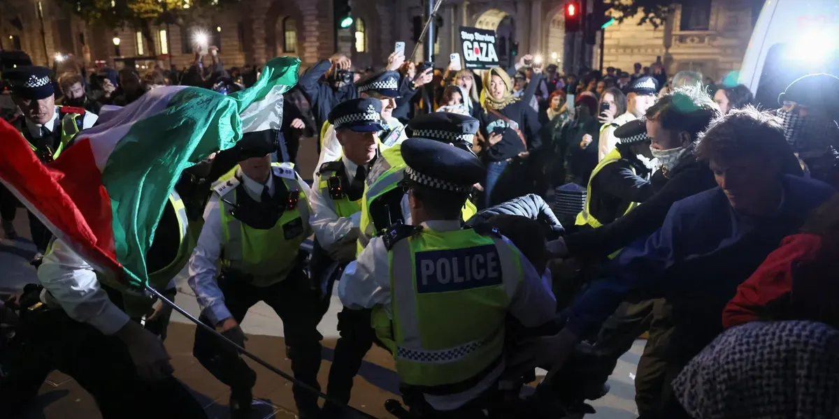 Met Police call for Palestine protests to be cancelled after Manchester synagogue terror attack Met Police call for Palestine protests to be cancelled after Manchester synagogue terror attack