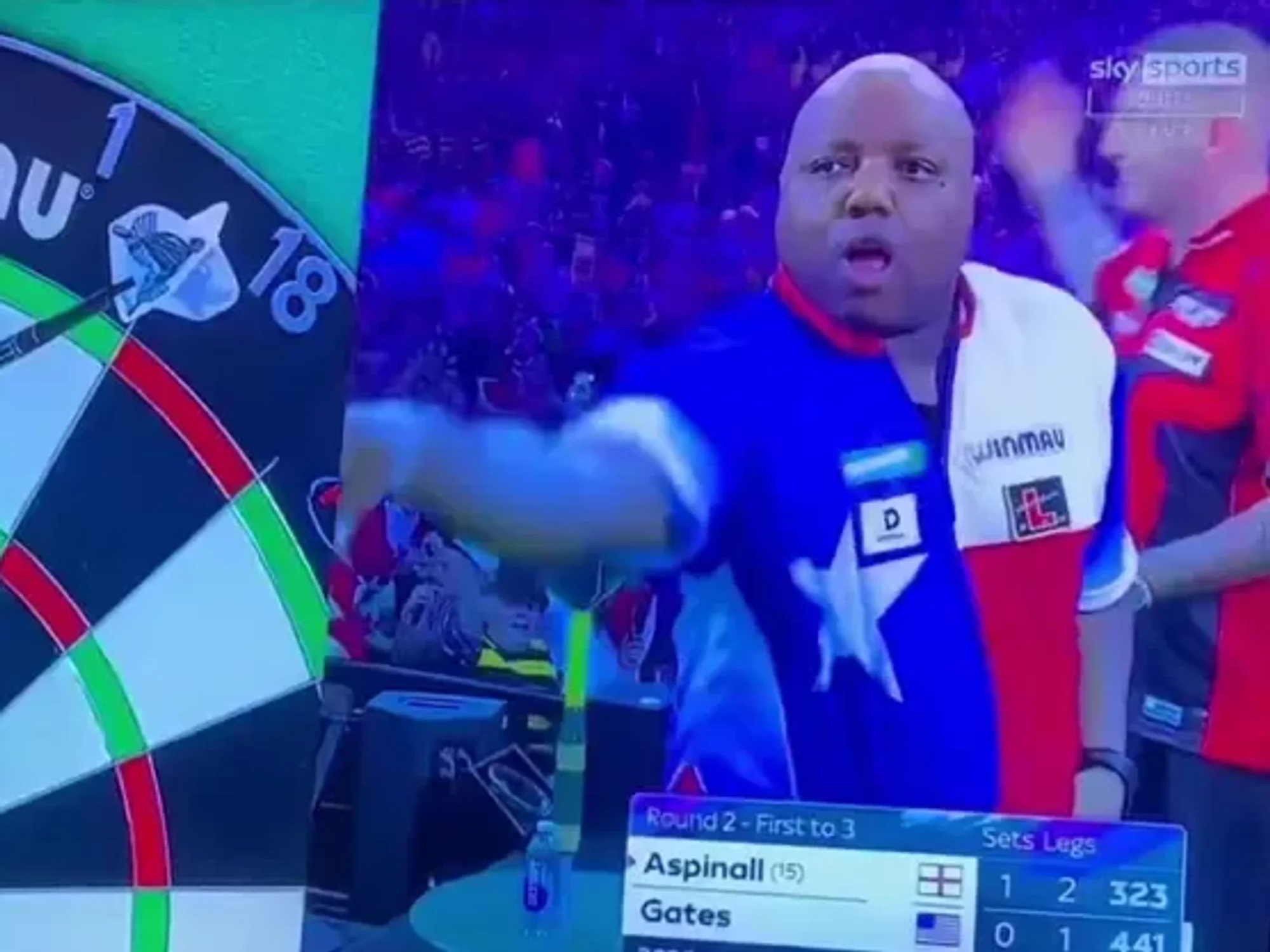Darts star appears to encourage X-rated chant about Sir Keir Starmer at World Championship