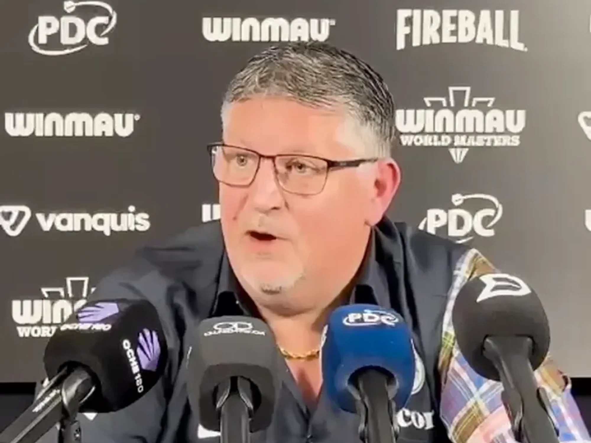 Gary Anderson launches into X-rated rant about YouTubers and influencers who are 'rank' at darts