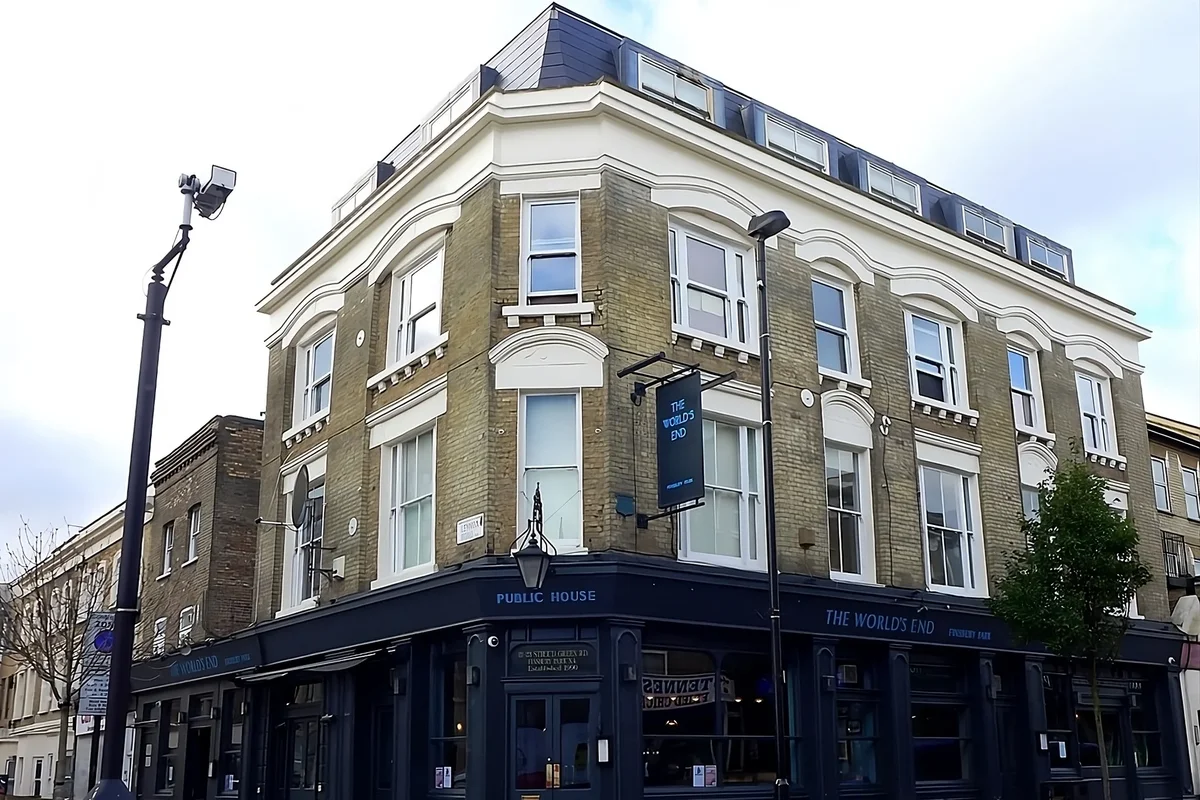 'Insane!' Man moves in next door to 150-year-old pub - then 'tries to shut it down' with string of noise complaints