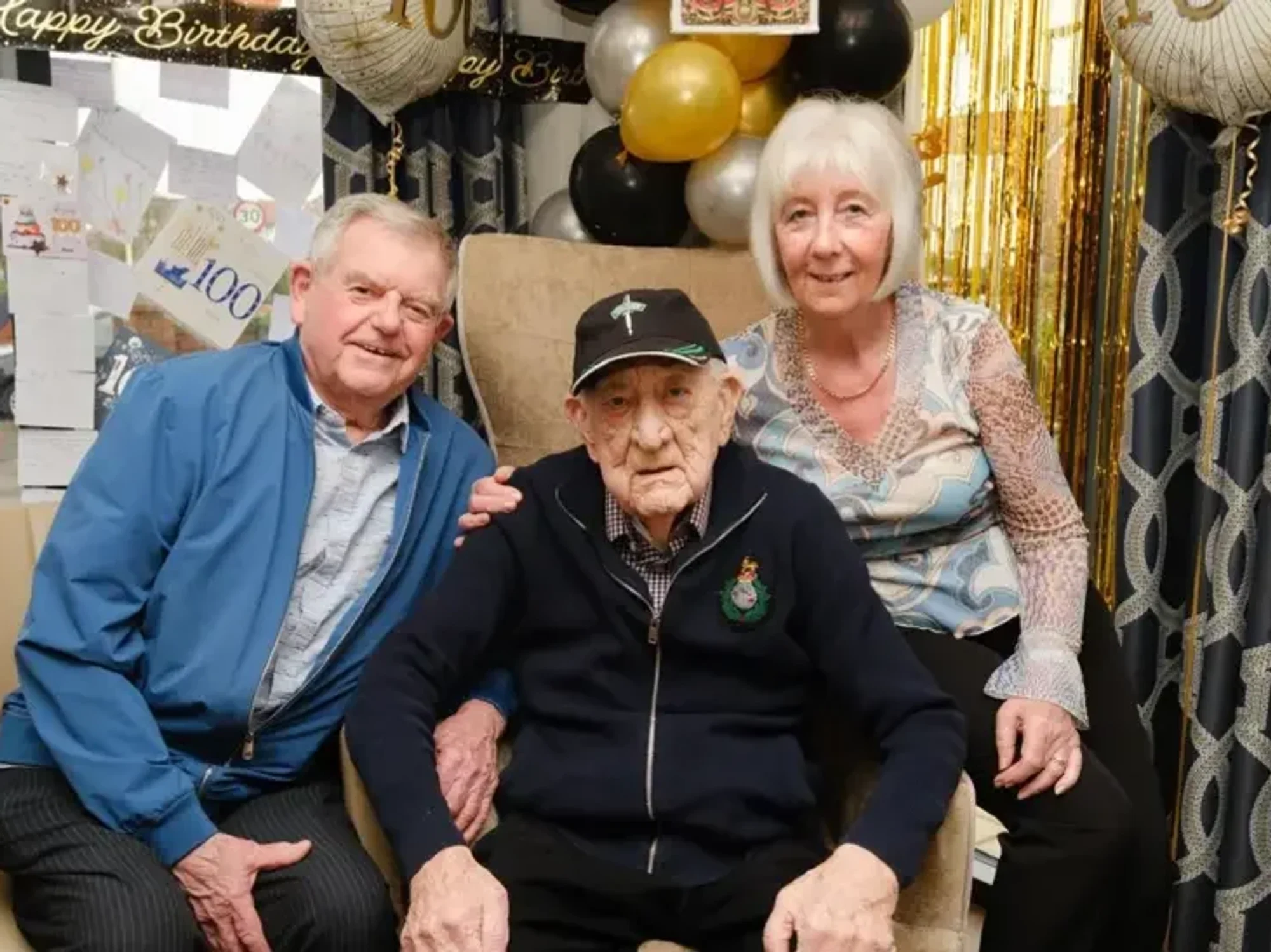 World War II veteran 'overwhelmed' after receiving 1,500 cards for 100th birthday