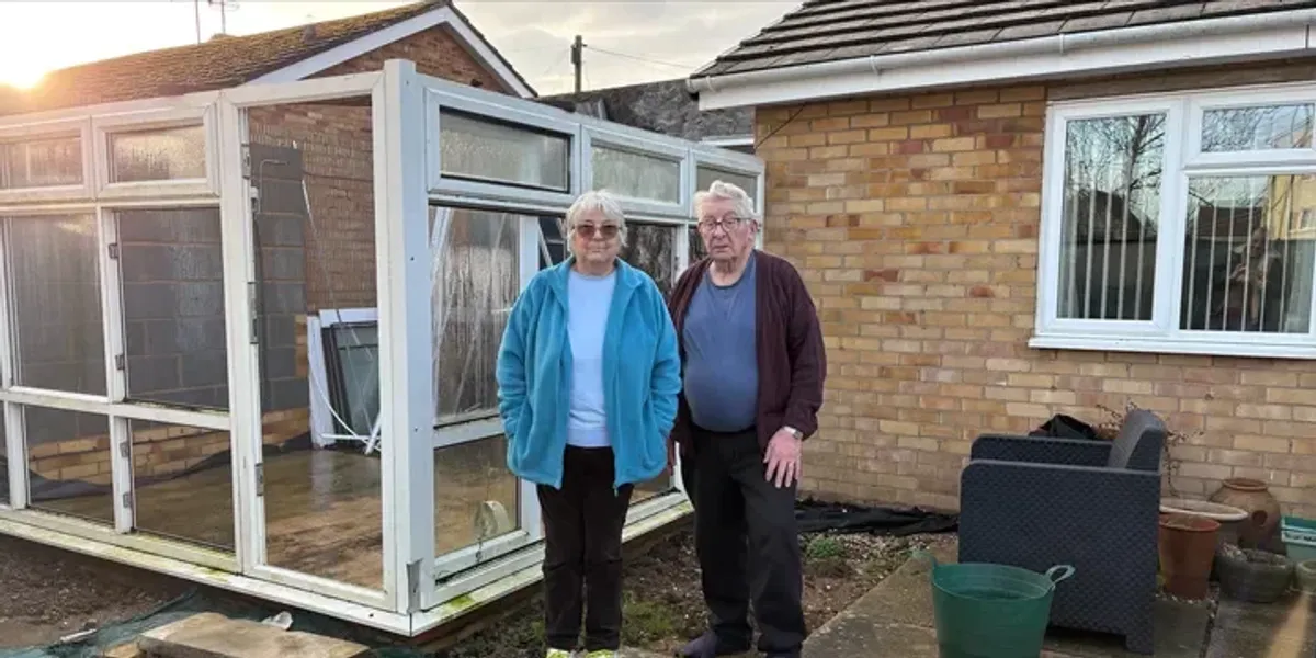 Cowboy builder conned pensioners out of life savings and left them living on building site in three-year nightmare Cowboy builder conned pensioners out of life savings and left them living on building site in three-year nightmare
