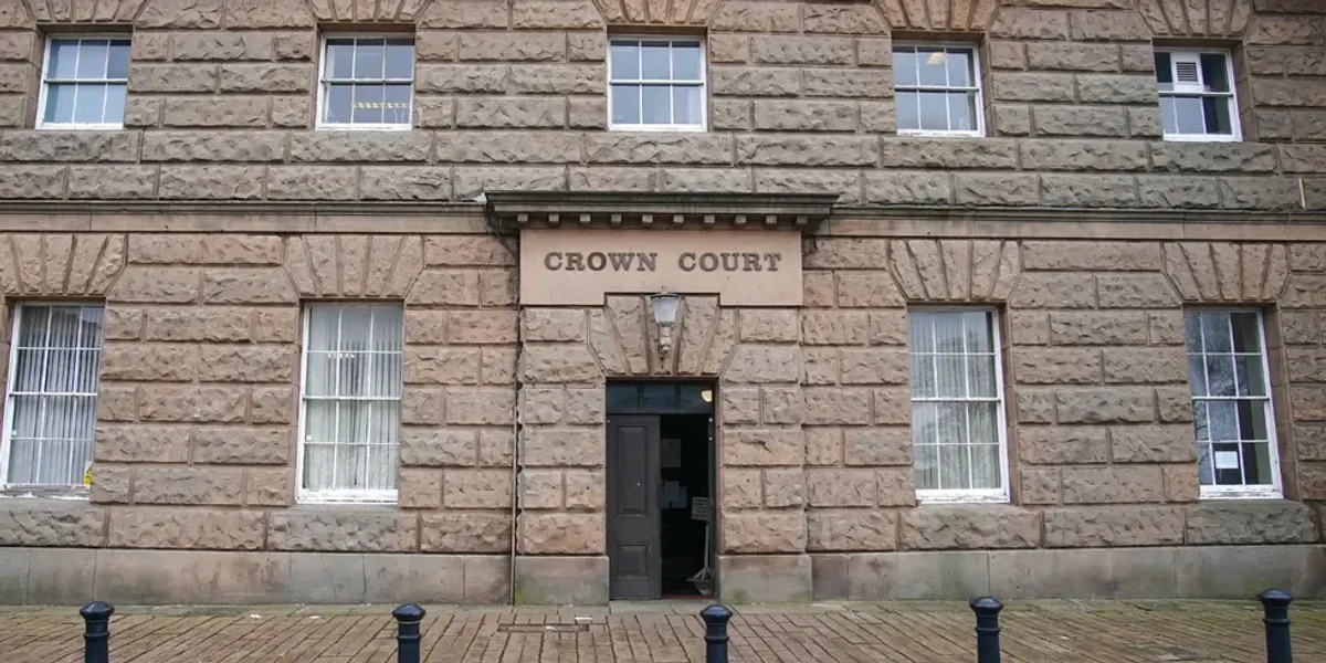 ‘Callous’ Albanian gang jailed after using property website to plot luxury home burglaries ‘Callous’ Albanian gang jailed after using property website to plot luxury home burglaries