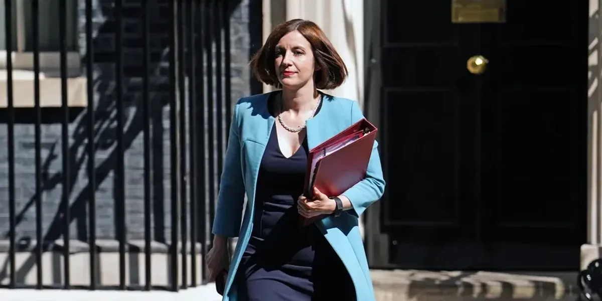 Labour delays trans guidance until after elections as pressure mounts on Bridget Phillipson thumbnail