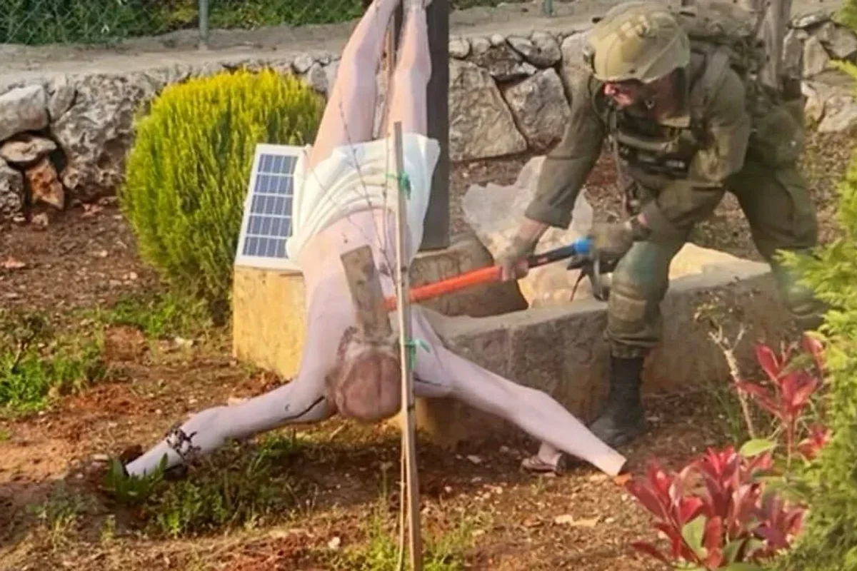 IDF launches probe after Israeli soldier 'smashes statue of Jesus Christ in Lebanon'