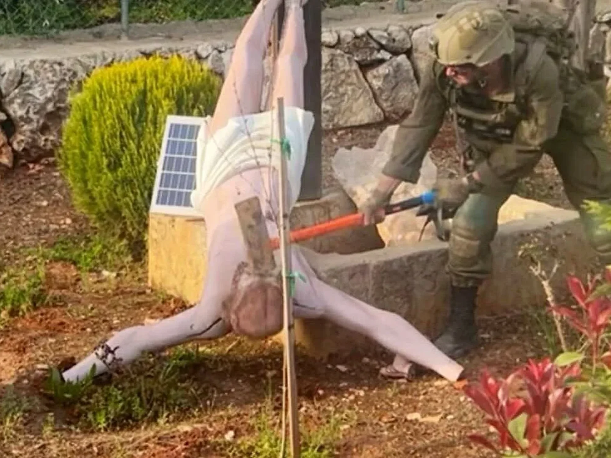 IDF launches probe after Israeli soldier 'smashes statue of Jesus Christ in Lebanon'