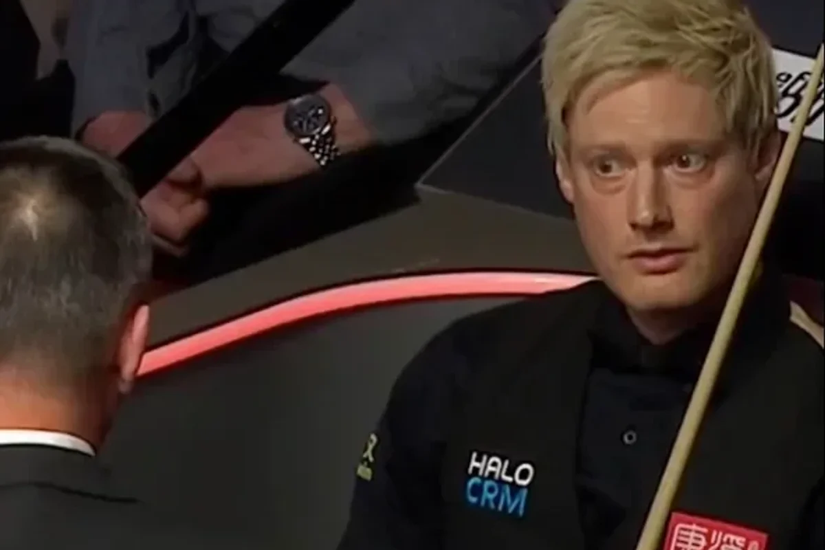 Snooker star to be fined £250 after making mistake during World Championship