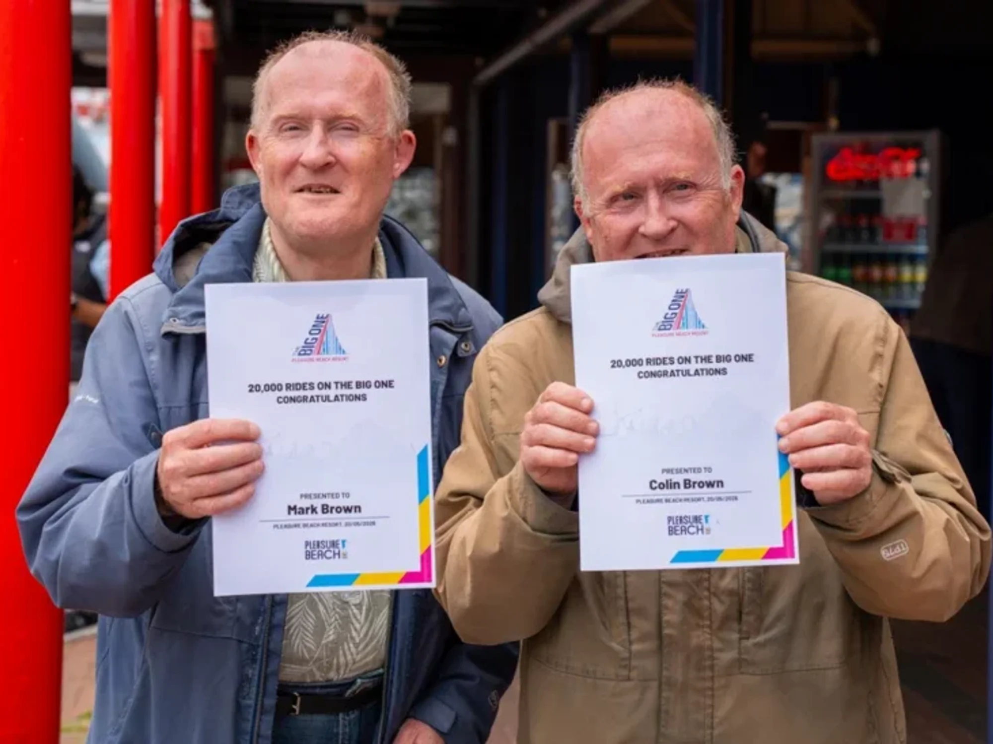 Twins cheered and celebrated after setting British rollercoaster record with 20,000th ride