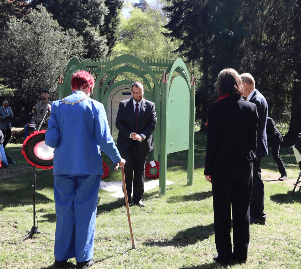 Vandalised war memorial sparks 'heart-wrenching' reaction fr