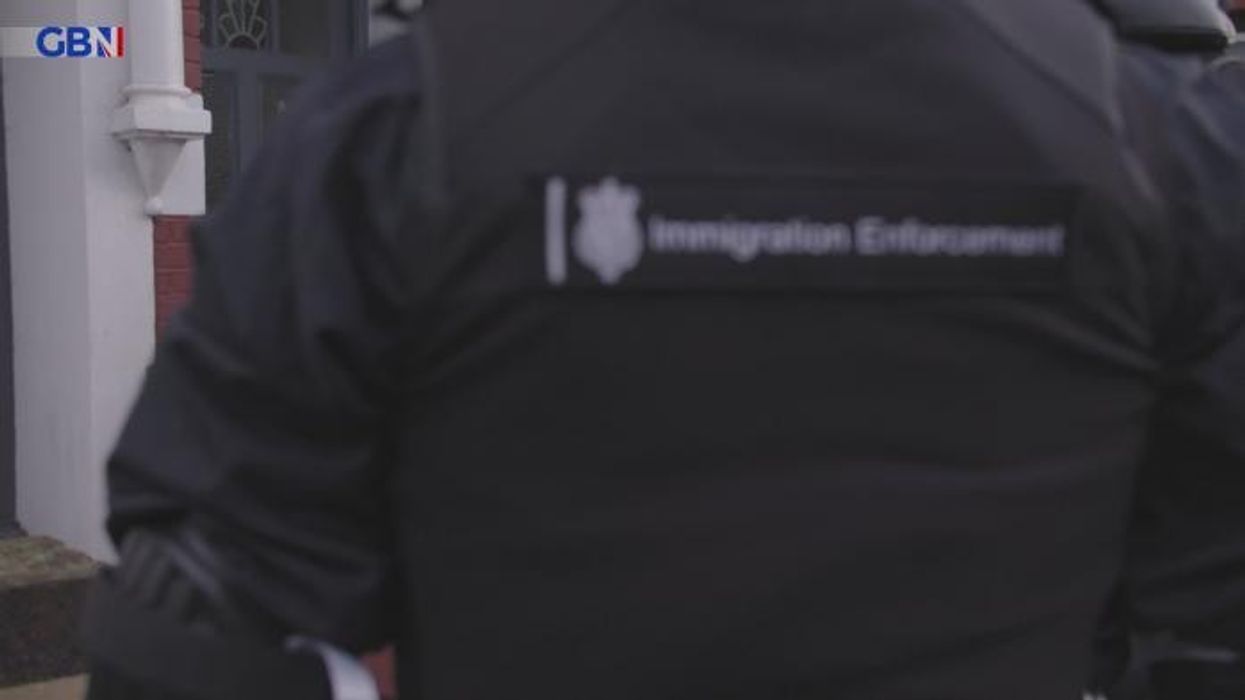 Members of suspected Albanian people smuggling gang using fake travel documents and plane tickets arrested