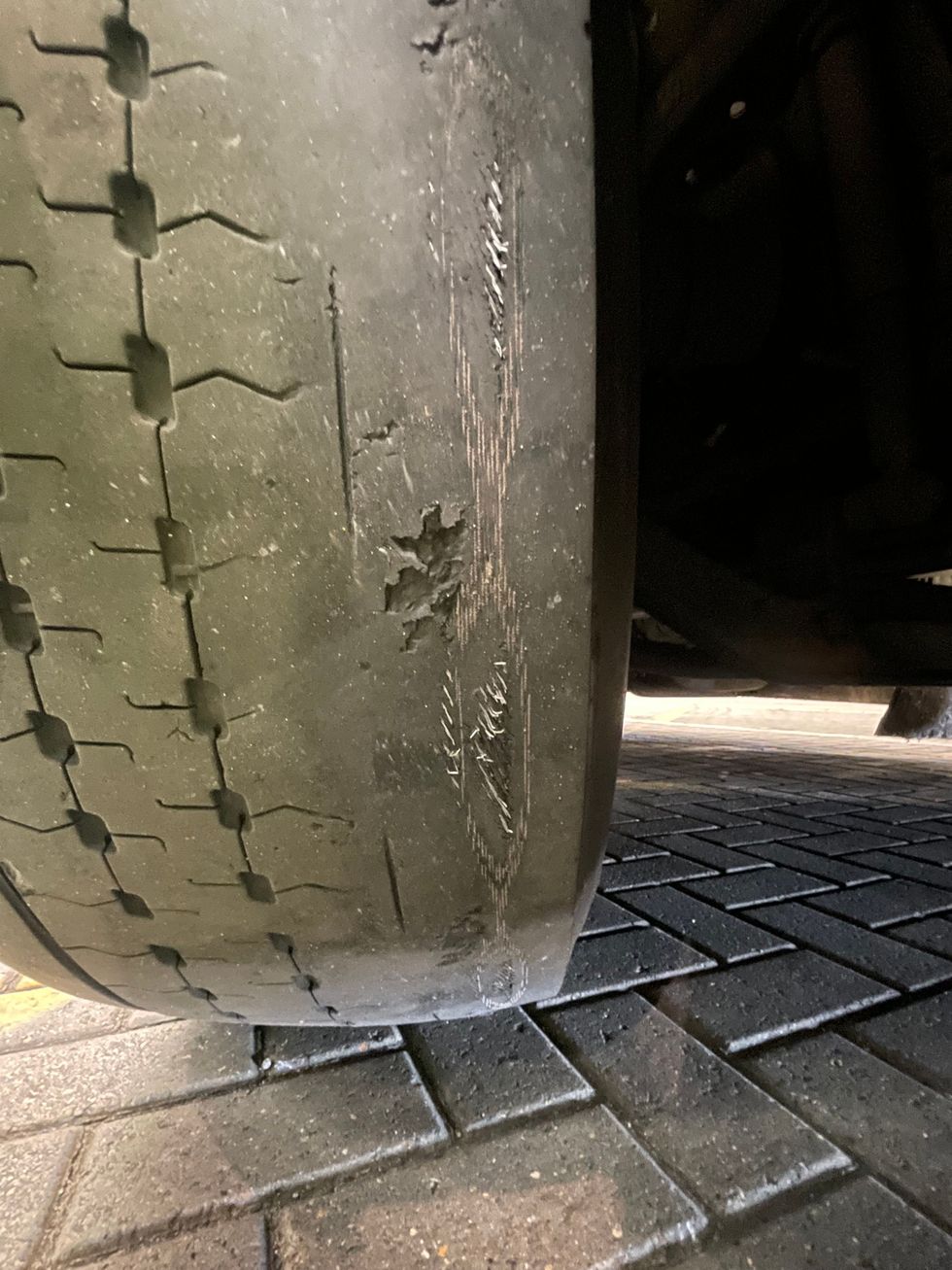 Improper tyre