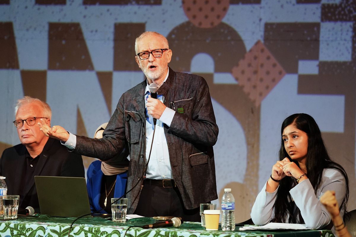 Independent MPs Jeremy Corbyn and Zarah Sultana