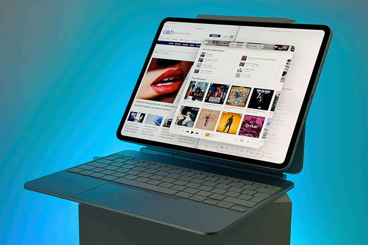 iPad Pro with the Magic Keyboard pictured together