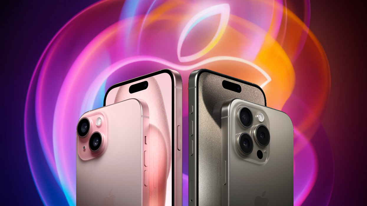iphone 15 pro and iphone 15 pink with the its glowtime event invite