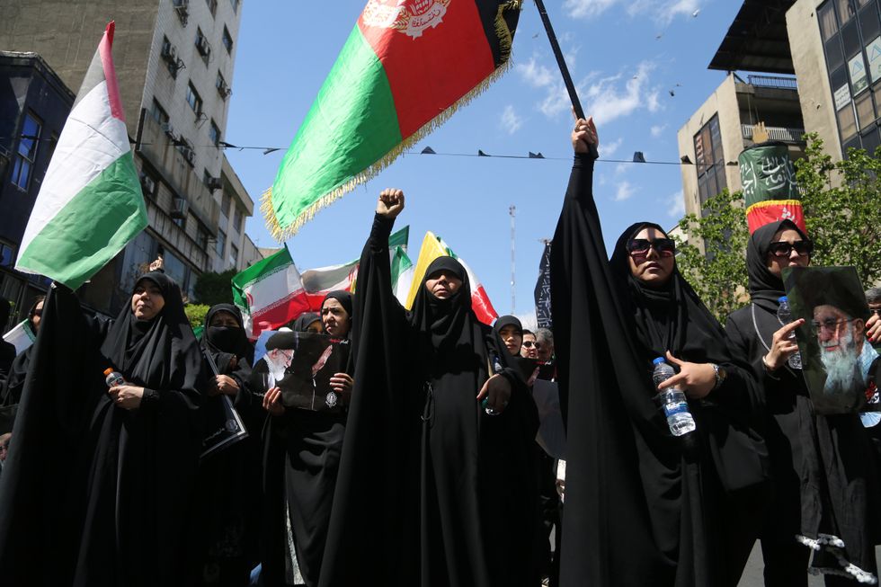 Iran victory march for memorial of Ayatollah