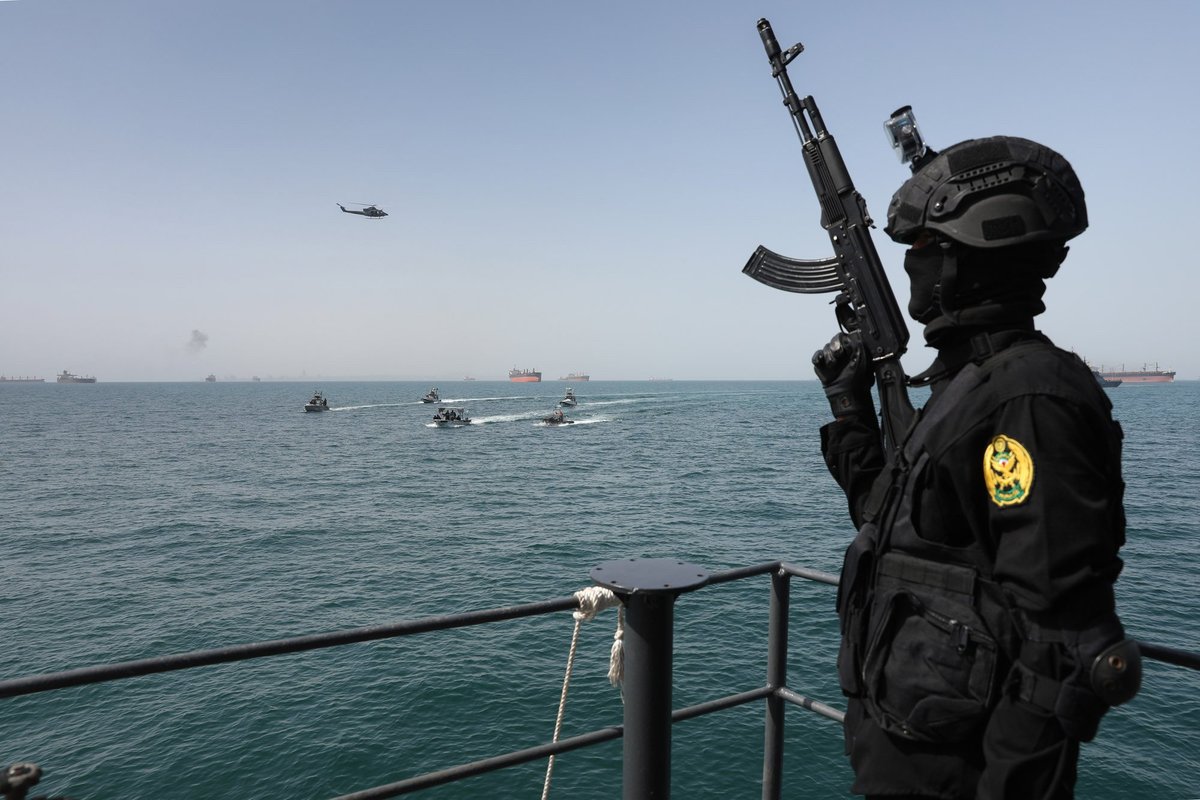 Iranian soldier in the Strait of Hormuz