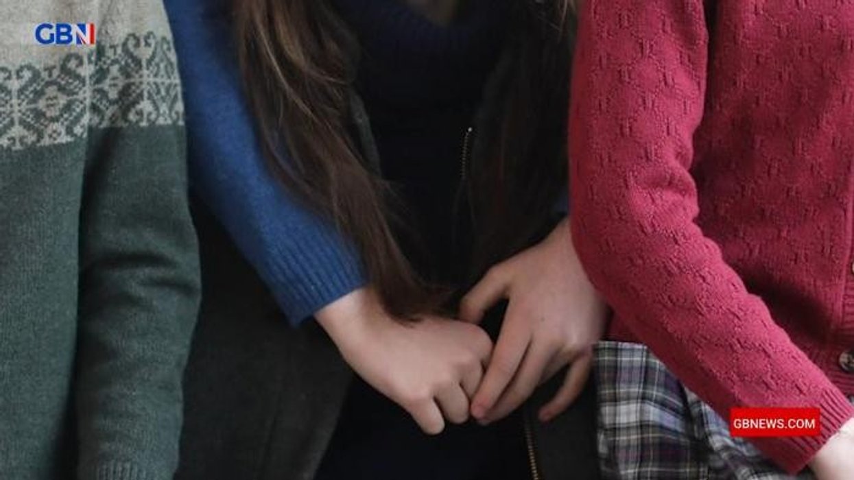 'Where's Kate's wedding ring?' Isabel Webster highlights spate of new royal conspiracies - 'Fuel to fire'