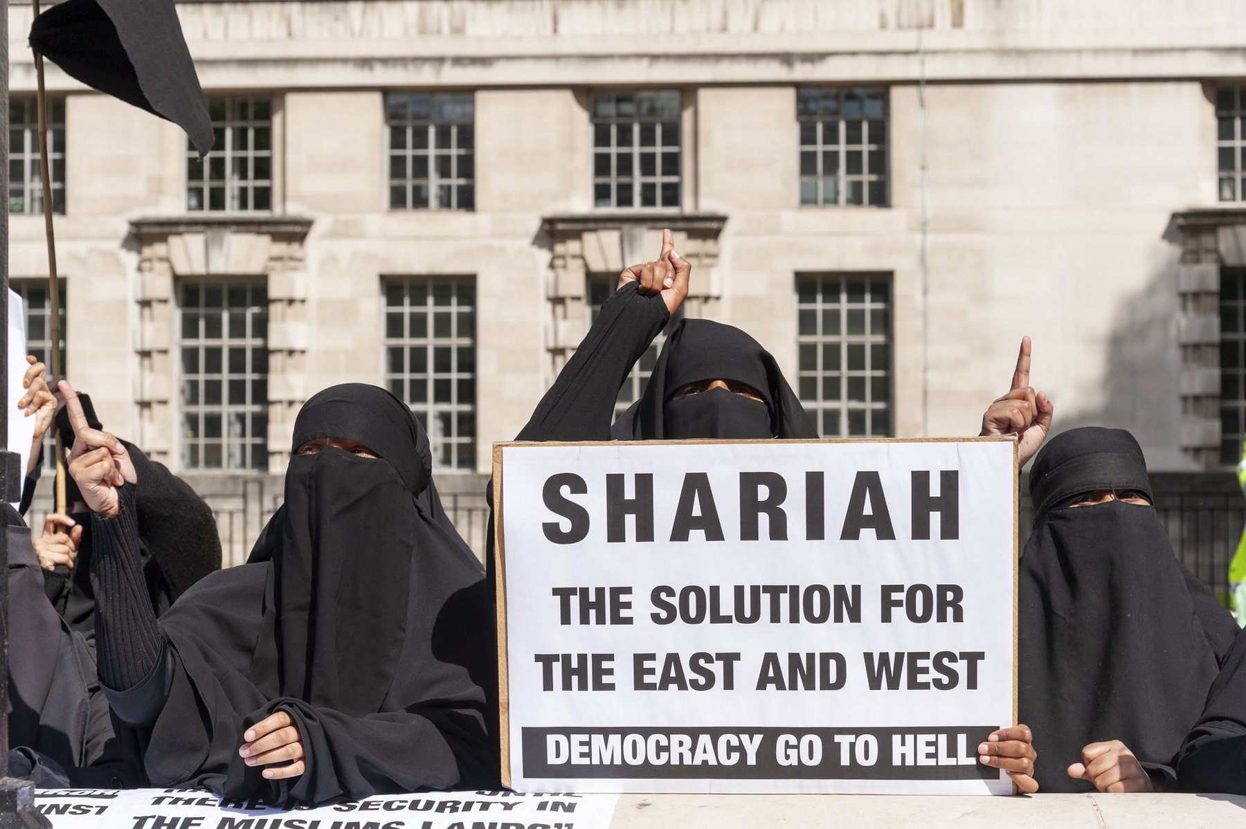 Islamist protesters in London