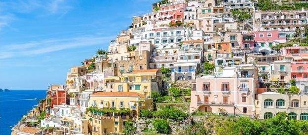 Italy travel signing