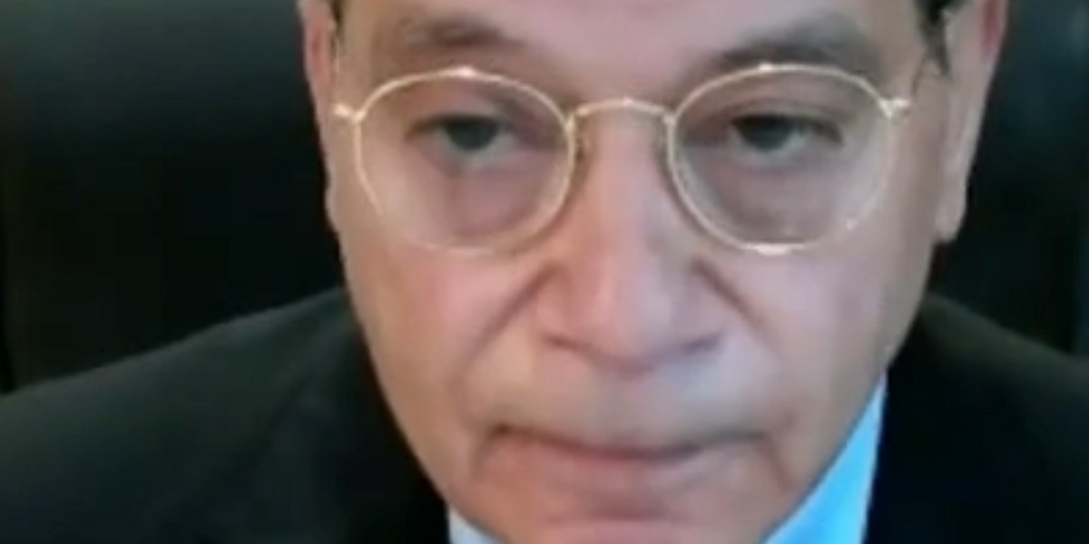 NextImg:‘It’s a trap!’ Doctor argues that vaping is just as dangerous as smoking