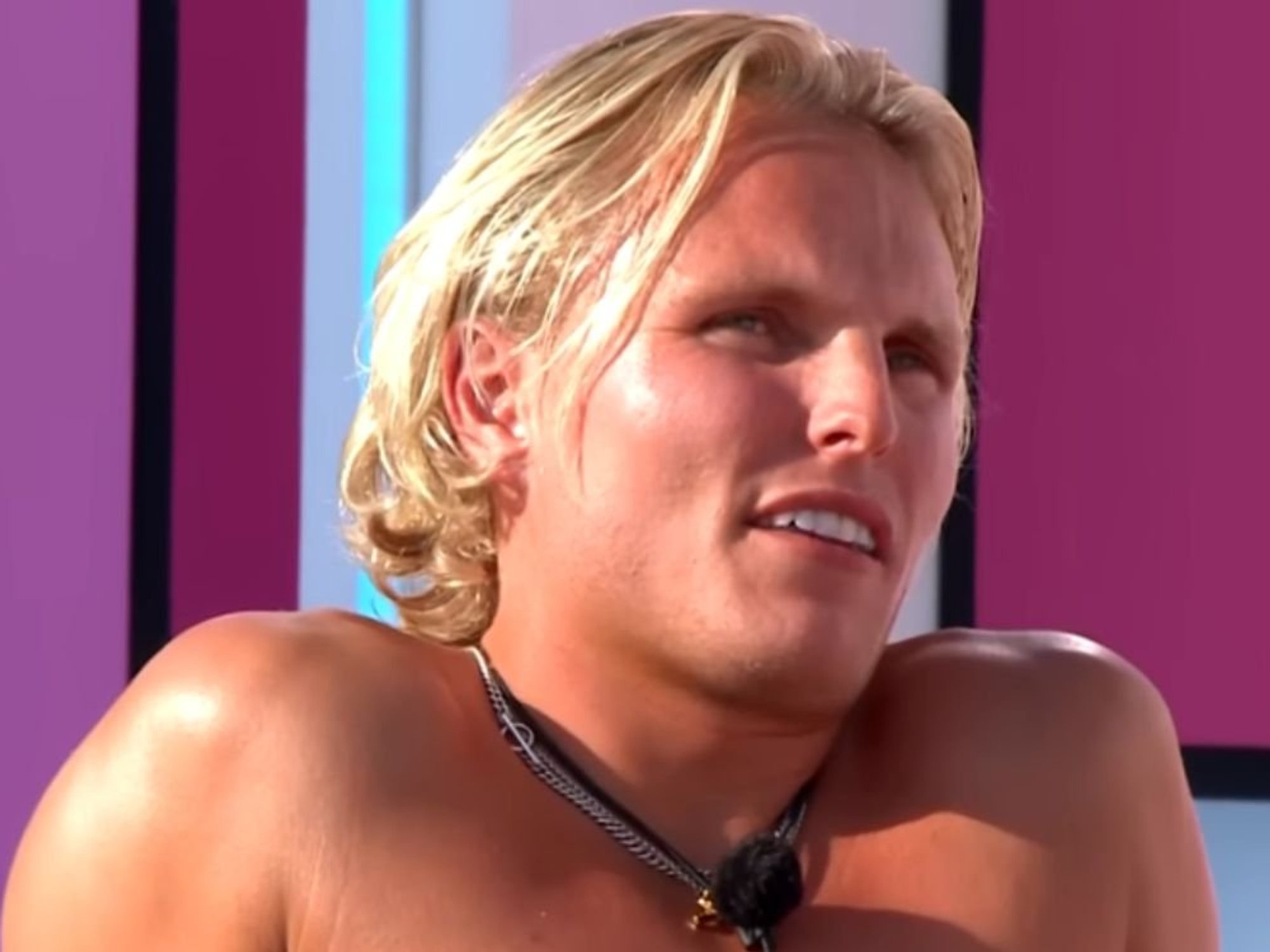 ITV Love Island confirms contestant George Knight has left for 'private reasons' just days into series