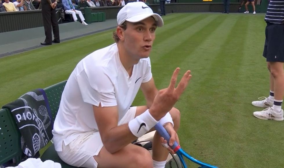 Jack Draper moaned towards his box