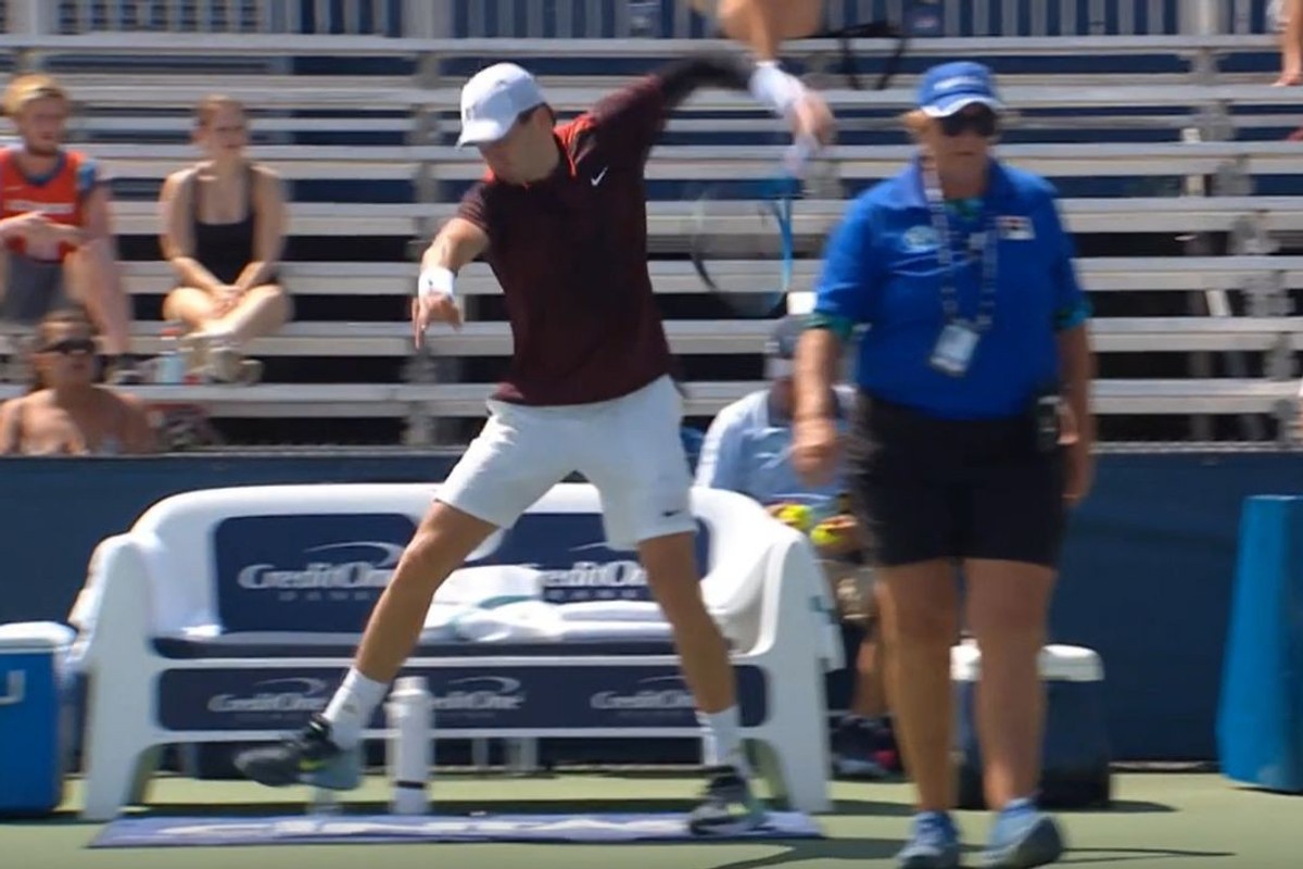 British No1 Jack Draper smashes racket in fit of rage again in ...