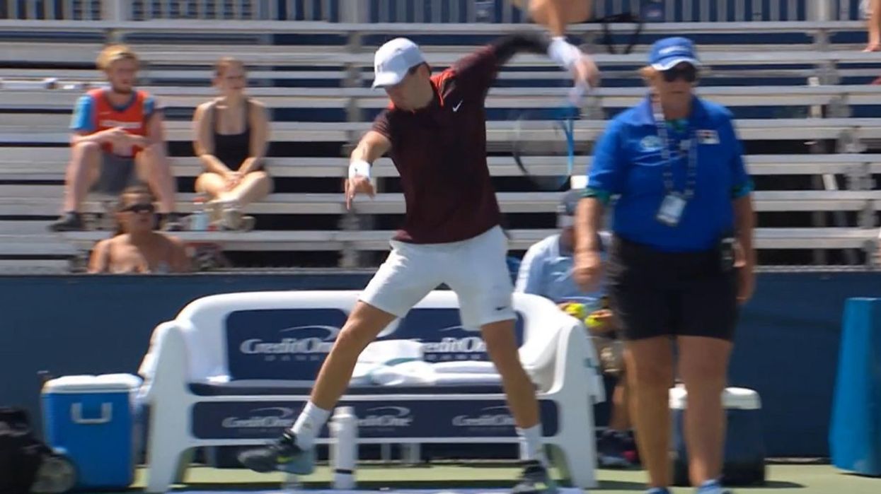 Jack Draper took his anger out on his racket