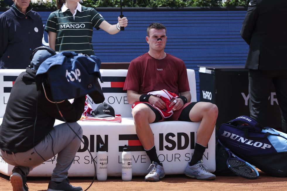 Jack Draper was forced to withdraw from his opening match at the Barcelona Open