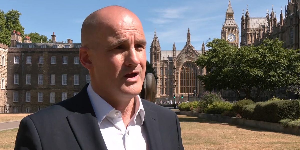 ‘Nigel Farage has the vision!’ ‘Nigel Farage has the vision!’