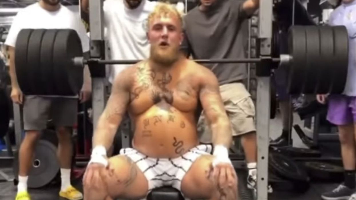 Jake Paul appeared to be lifting fake weights
