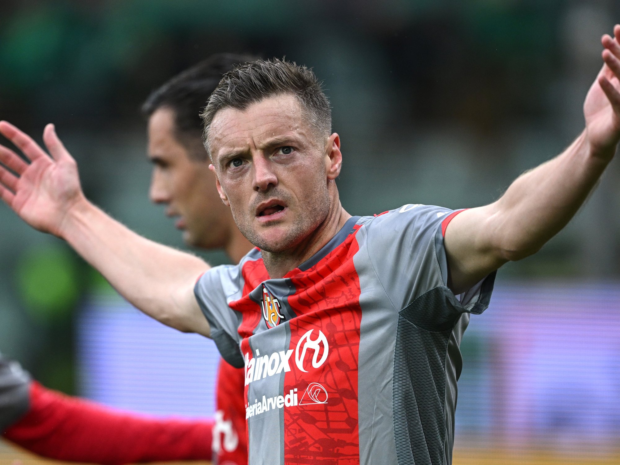 Jamie Vardy is preparing for a return to English football after deciding to leave Italian side Cremonese, with the Leicester City legend still determined to play in the Premier League at the age of 39