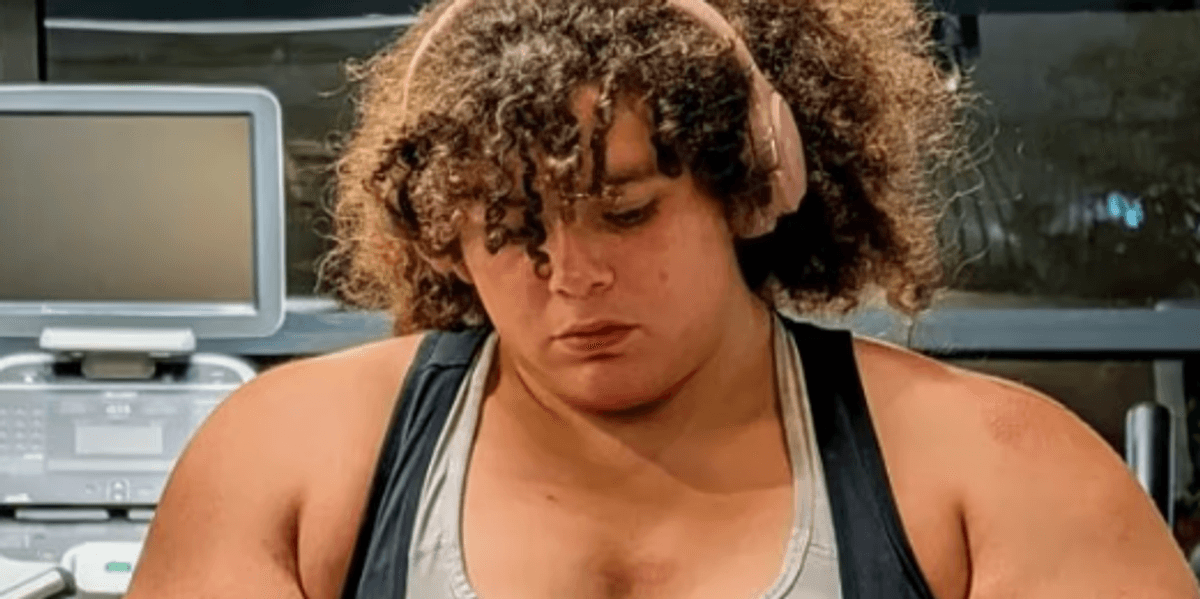 Trans athlete wins ‘World’s Strongest Woman’ as ‘rightful winner’ storms off podium in protest Trans athlete wins ‘World’s Strongest Woman’ as ‘rightful winner’ storms off podium in protest