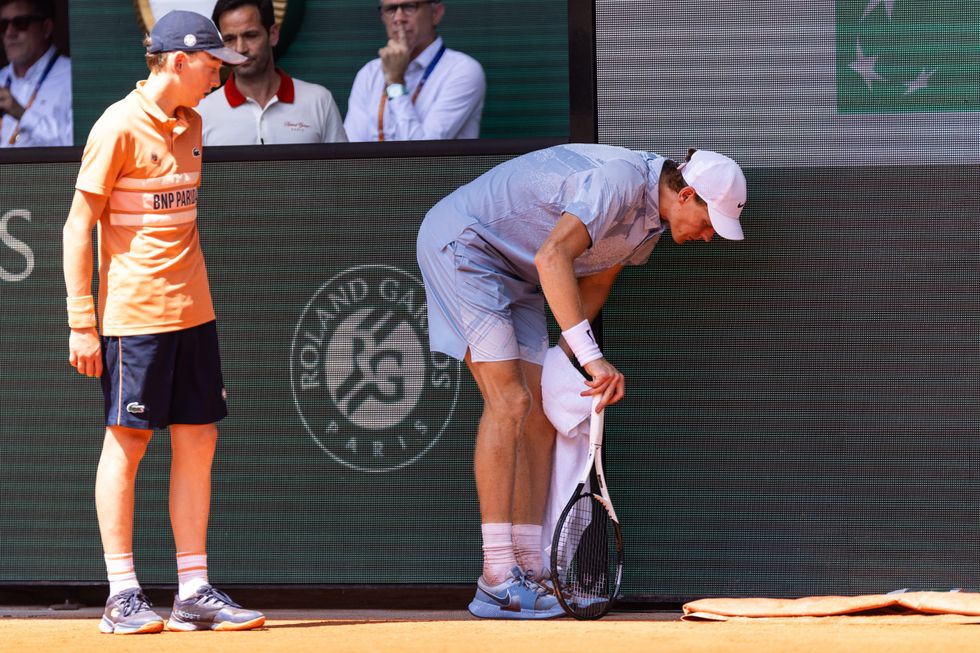 Jannik Sinner struggled in the heat as his French Open dream ended on Thursday