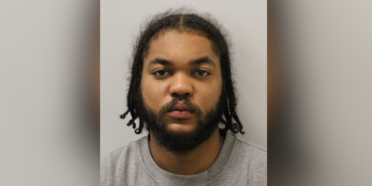 NextImg:Gangster jailed for murdering two people with machete - while waiting to be deported