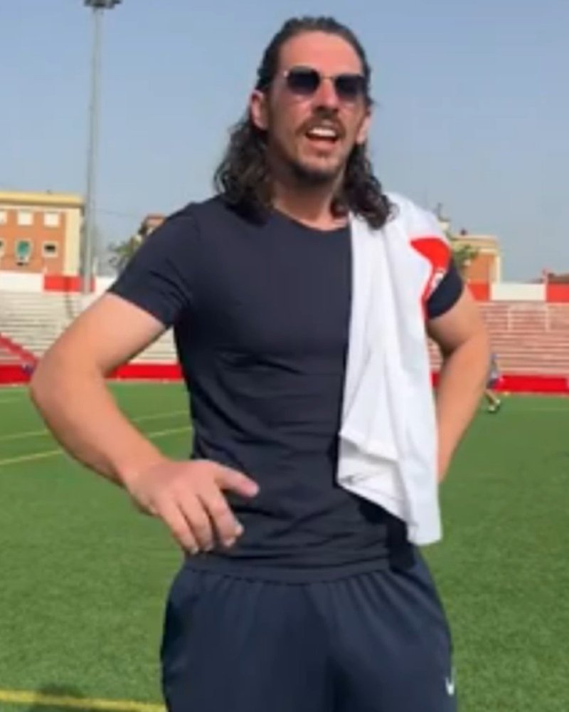 Javi Poves is a colourful character within the world of Spanish football