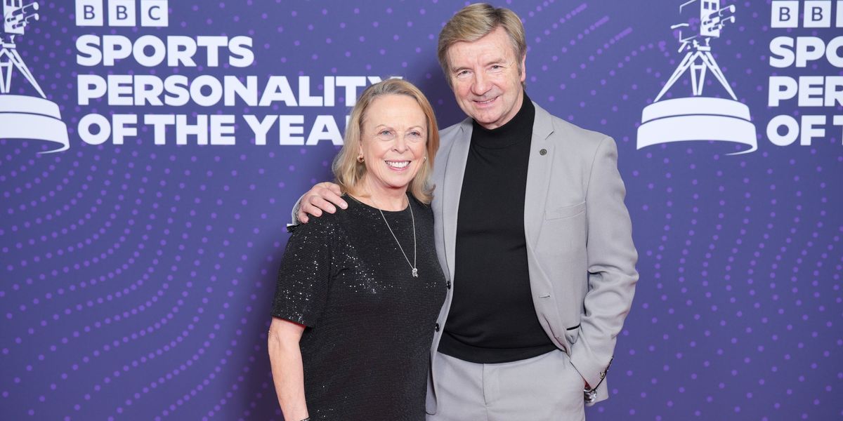 Torvill and Dean will receive a damehood and knighthood in King’s New Years Honours list Torvill and Dean will receive a damehood and knighthood in King’s New Years Honours list
