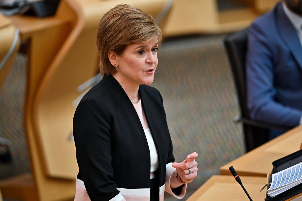 Covid: Scotland to lift travel ban on Manchester and Salford