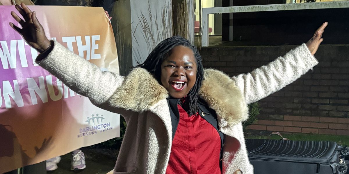 NHS nurse to return to work after winning trans row over calling paedophile patient ‘Mr’ thumbnail