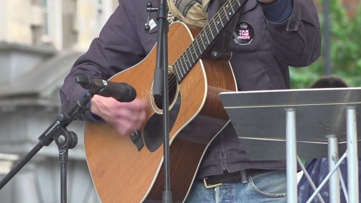 Diane Abbott faces Labour suspension after 'doubling-down' on Jewish racism claims