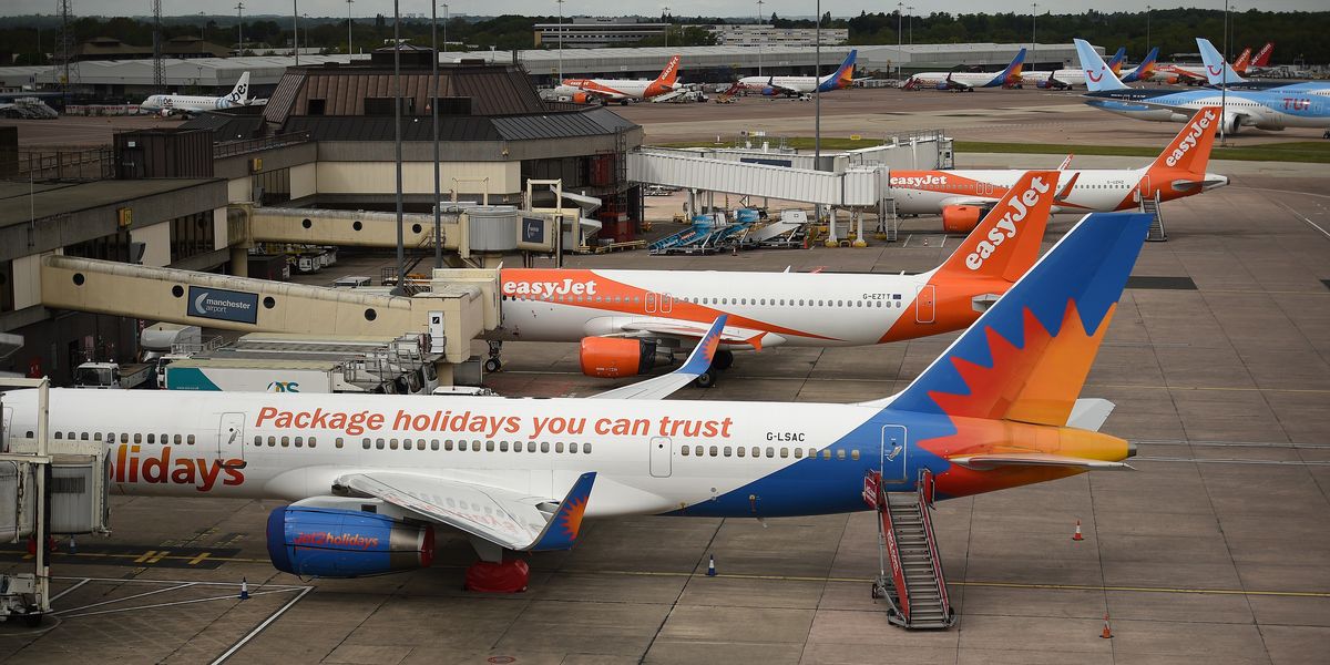 NextImg:Jet2 passenger 'proposed to air hostess and told flyers to prepare for WW3' in drunk flight rant
